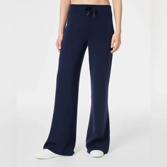 Spanx Women's AirEssentials Wide Leg Pant timeless navy blue size large